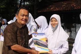 Cara Mendapatkan Beasiswa di Indonesia 2025: Panduan Lengkap untuk Pelajar