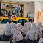 Perjuangan Guru di Pedalaman Kalimantan: Antara Dedikasi dan Keterbatasan