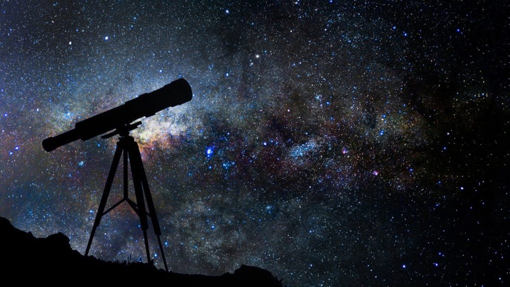 Kelas Astronomi Malam Hari: Belajar Sains di Bawah Langit Berbintang