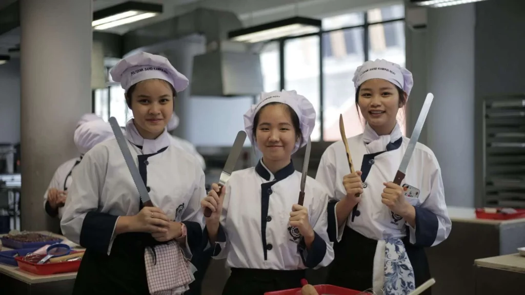 Pendidikan Lewat Seni Kuliner: Resep Tradisional Jadi Mata Pelajaran